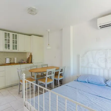 Ribar 1 Apartment